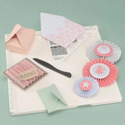 Vaessen Creative Score Easy Large Multi-Purpose Scoring Board (inch measurements)