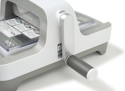 FÖRBESTÄLLNING - Sizzix Big Shot (Machine Only)