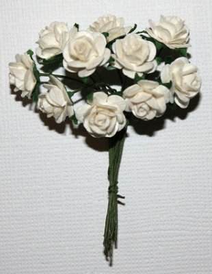 10st Small Paper Roses white ca 1cm