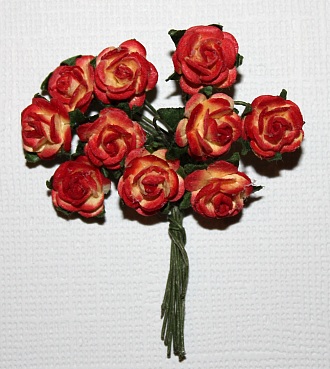 10st Small Paper Roses 2tone red yellow ca 1cm