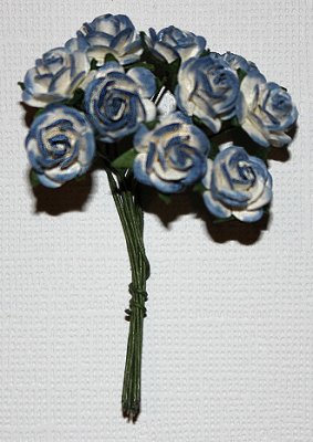 10st Small Paper Roses 2tone royal blue ca 1cm