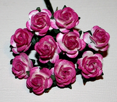 10st Paper Roses ca 15mm sweet rosy pink