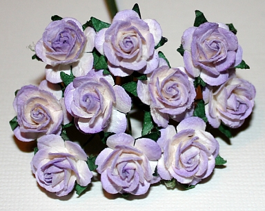 10st Paper Roses ca 15mm 2tone light lilac
