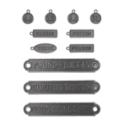 Tim Holtz Idea-ology - Halloween Word Plaques + Tags